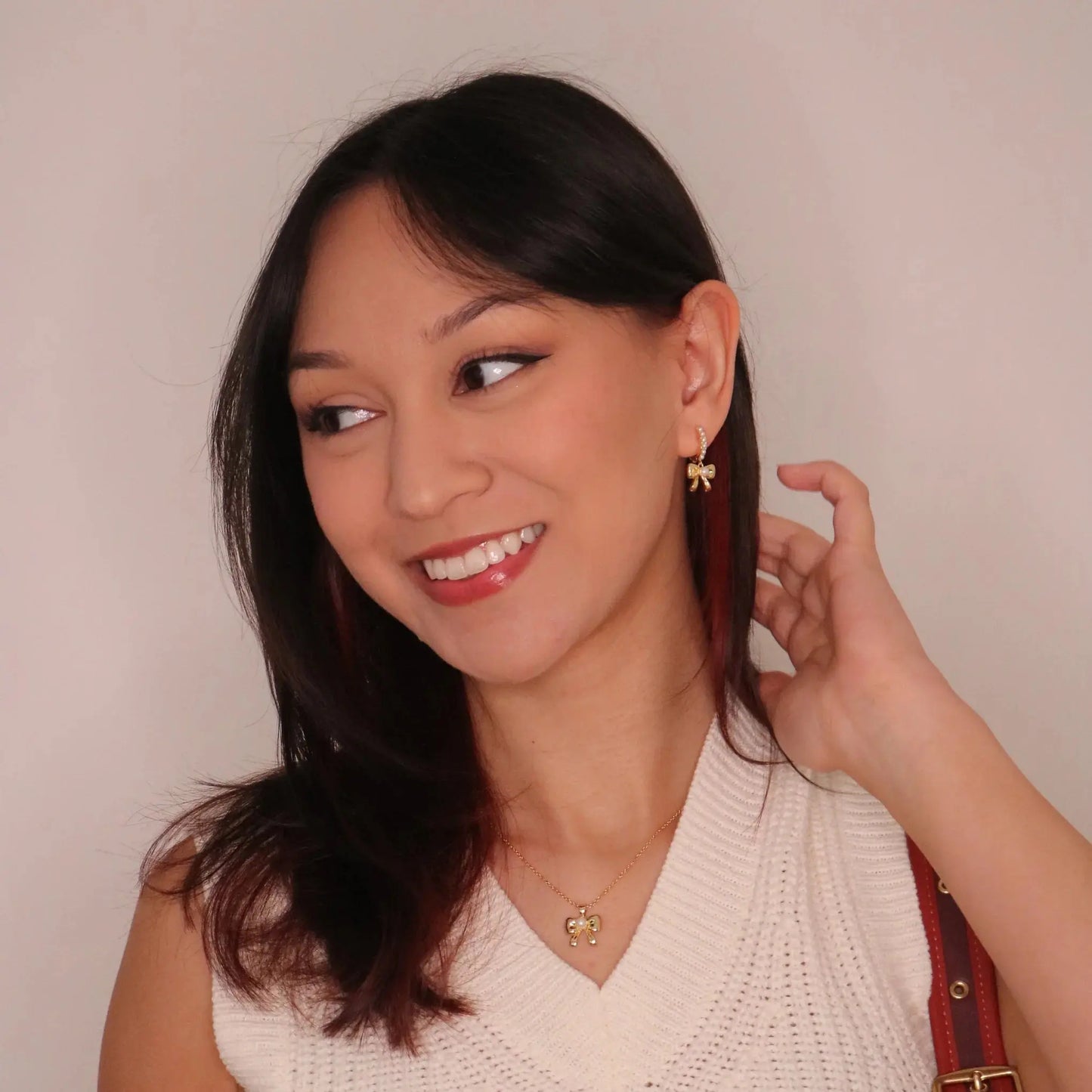 Put A Bow On It Earrings EVRY JEWELS